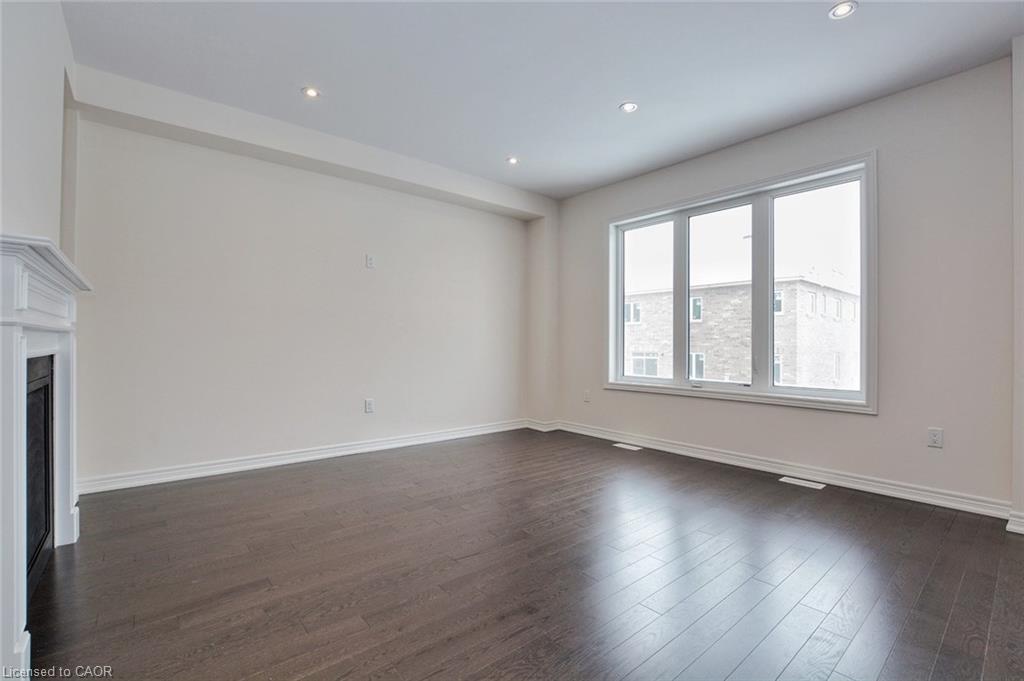 Residential Lease in Ancaster 4