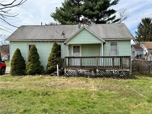 1304 Lakeshore Blvd, Akron, OH, 44301-1017 | Card Image