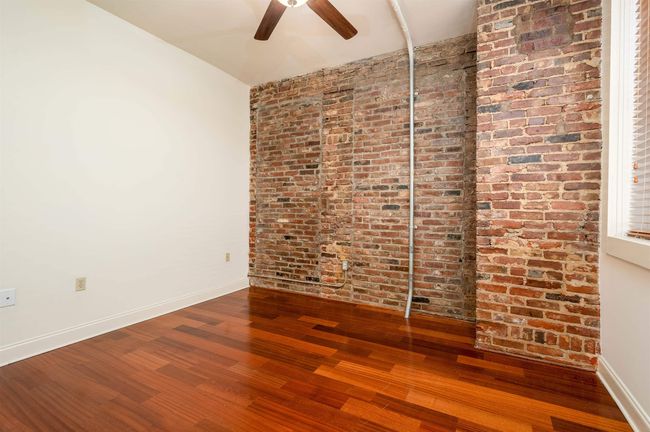 APT-103 - 92 S Main St, Condo with 2 bedrooms, 3 bathrooms and null parking in Memphis TN | Image 9