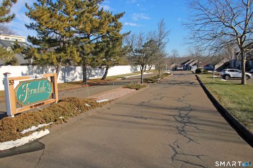 3f-53 Brushy Plain Rd, Branford, CT, 06405 | Card Image