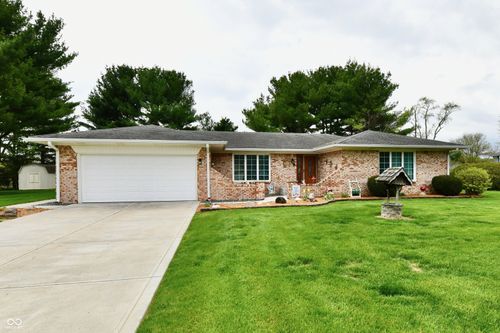 4075 Lakewood Court, Clayton, IN, 46118 | Card Image