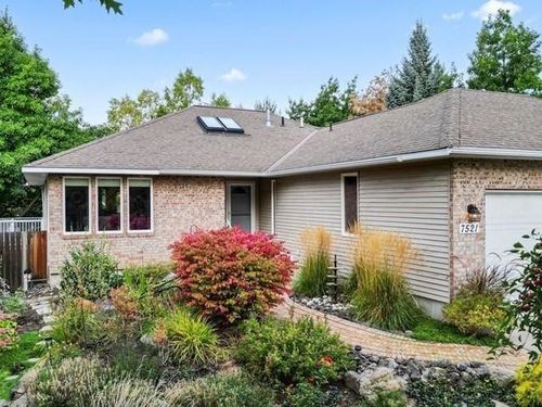 7521 N F St, Spokane, WA, 99208-9643 | Card Image