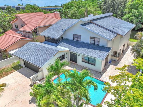 911 Mockingbird Ln, Plantation, FL, 33324 | Card Image