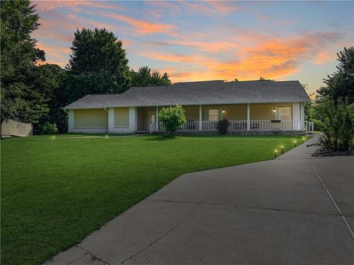 10370 Noah Rd, Gravette, AR, 72736-9714 | Card Image