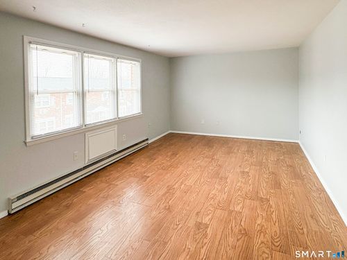 apt-3-10-53 Hiltbrand Rd, Bristol, CT, 06010-4883 | Card Image