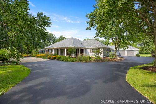 38W064 Tanglewood Dr, Batavia, IL, 60510-9531 | Card Image