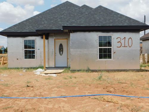 310 S Carver St, Midland, TX, 79701-7515 | Card Image