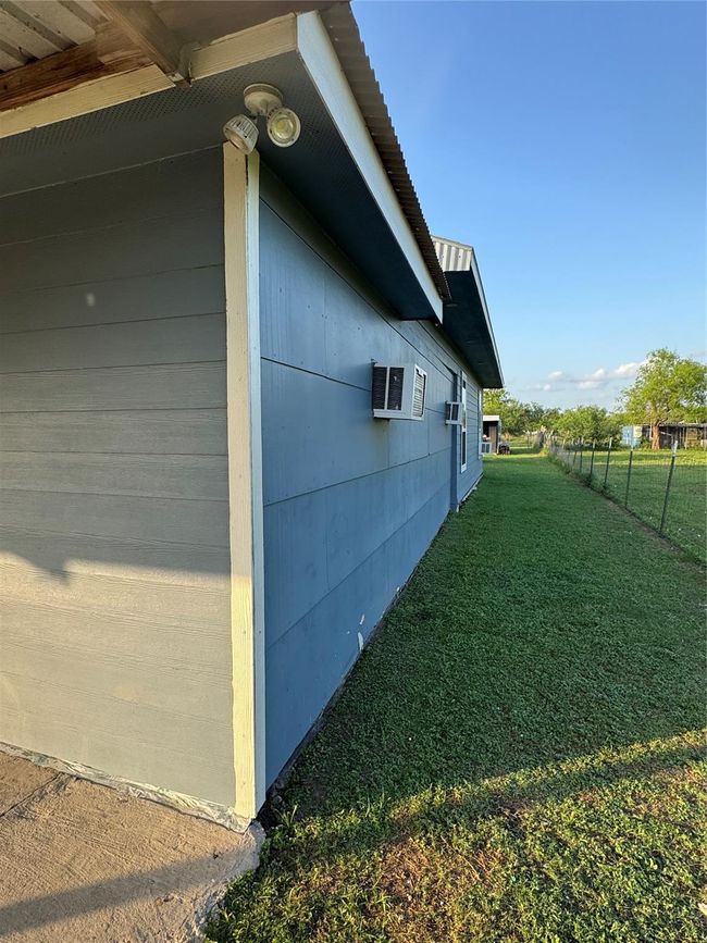 2310 Hopkins Rd, Home with 4 bedrooms, 2 bathrooms and null parking in Beasley TX | Image 28