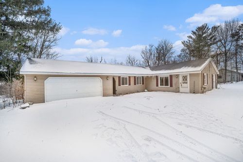 1821 N Lapeer Road, Lapeer, MI, 48446 | Card Image