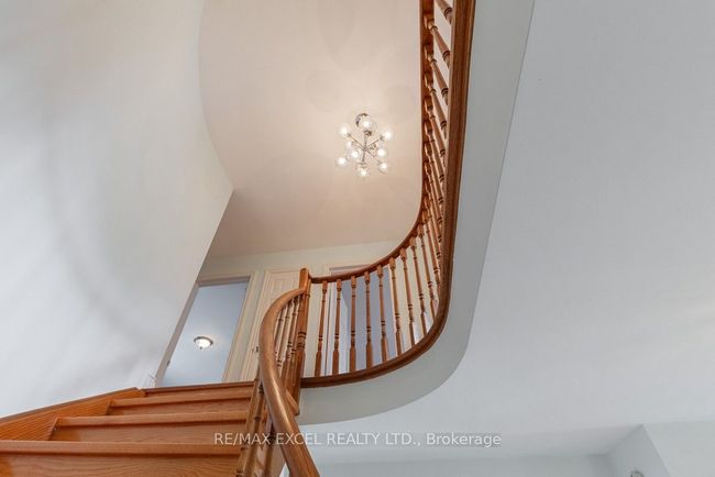 8 Boyd Crt, House other with 6 bedrooms, 3 bathrooms and 8 parking in Markham ON | Image 16