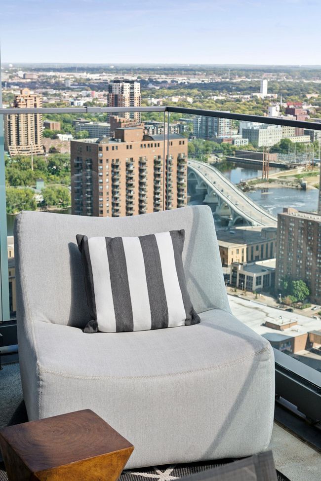 UNIT-3101 - 255 Hennepin Ave, Condo with 1 bedrooms, 2 bathrooms and null parking in Minneapolis MN | Image 36