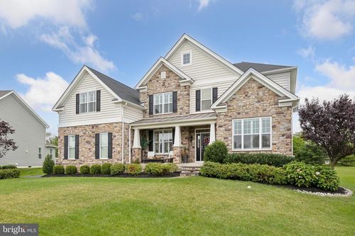 305 Rowland Ln, LINE LEXINGTON, PA, 18932-1302 | Card Image