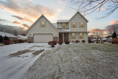 3165 Summer Place, GREEN BAY, WI, 54313 | Card Image