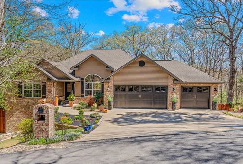 4 Lynher Ln, Bella Vista, AR, 72714-4634 | Card Image