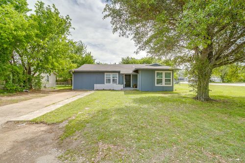 500 N Main St, Joshua, TX, 76058-3215 | Card Image