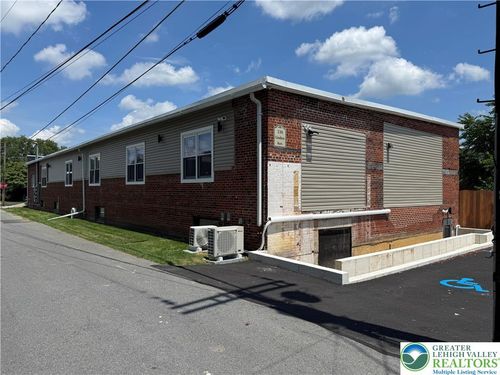 5-330 Linden Ave, Hellertown, PA, 18055-1426 | Card Image