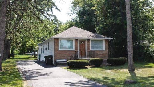 5003 Parkview Dr, Mccullom Lake, IL, 60050-2462 | Card Image