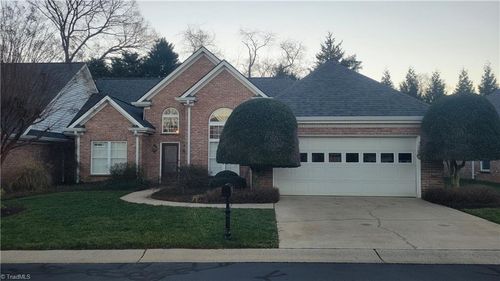 unit-15-3131 9th Street Dr Ne, Hickory, NC, 28601-9616 | Card Image