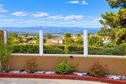 19381 Cascade Dr, Trabuco Canyon, CA, 92679-1135 | Card Image