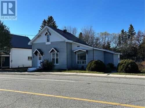 11 Dyke St, Warren, ON, P0H | Card Image