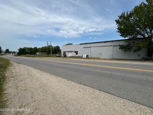 203 E Front St, Syracuse, MO, 65354-1042 | Card Image