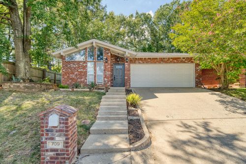709 Saratoga, Longview, TX, 75601 | Card Image