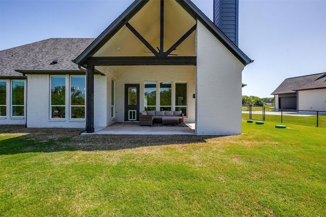 635 Winkler Way, House other with 3 bedrooms, 2 bathrooms and null parking in Springtown TX | Image 35