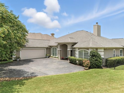 12336 White Oak Pt, Conroe, TX, 77304-5606 | Card Image
