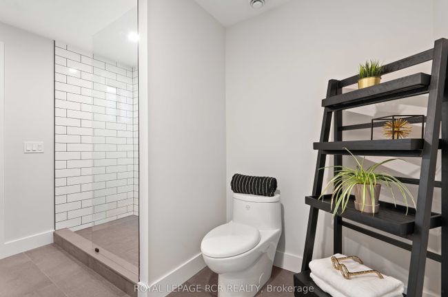 595130 Blind Line, House other with 6 bedrooms, 4 bathrooms and 20 parking in Mono ON | Image 40