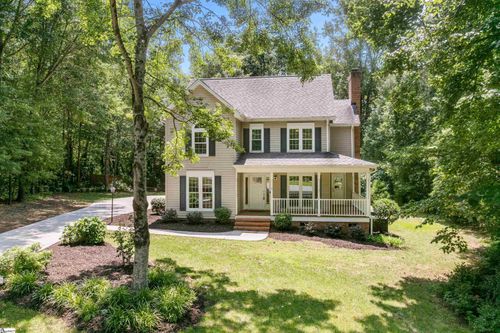 607 Shadow Oaks Dr, Easley, SC, 29642-7861 | Card Image
