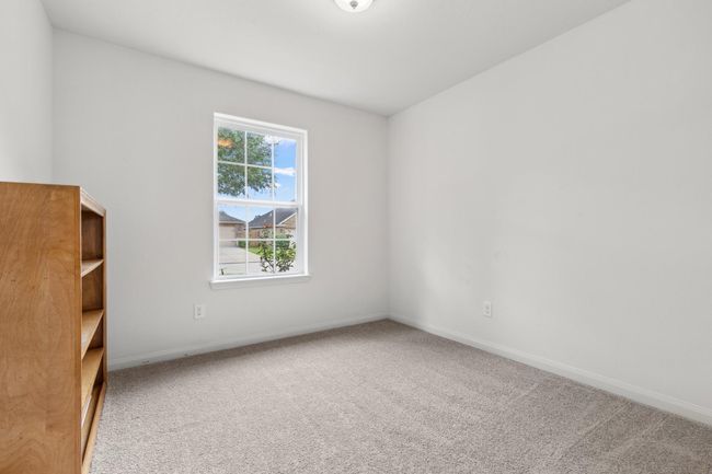 Secondary bedroom | Image 22
