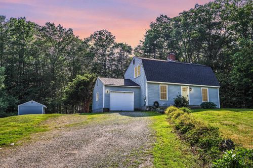 81 Abbot Hill Acres Rd, Wilton, NH, 03086-5932 | Card Image