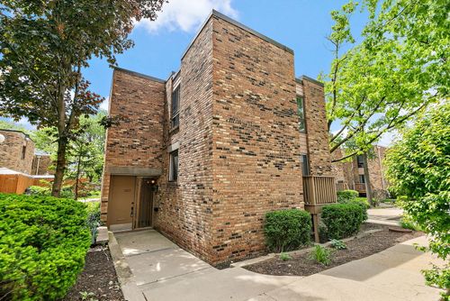 2013 Post Oak Pl, Schaumburg, IL, 60173-4101 | Card Image