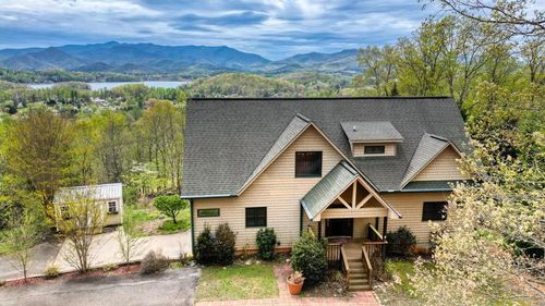 2230 Shiver Way, Hiawassee, GA, 30546-6914 | Card Image