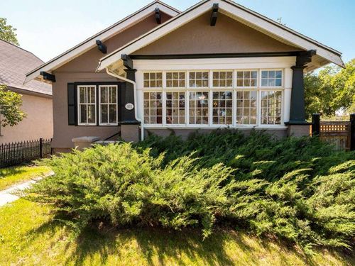 602 11 St S, Lethbridge, AB, T1J2P2 | Card Image