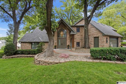 409 Martin Dr, Bellevue, NE, 68005-4728 | Card Image