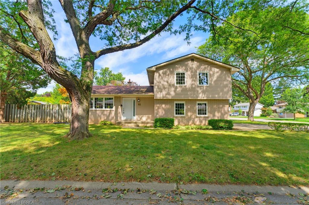 93 Pusey Blvd, Pending in Brantford - eXp Realty