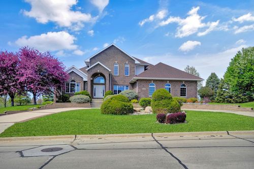 980 Fox Ridge Rd, Dike, IA, 50624-9634 | Card Image