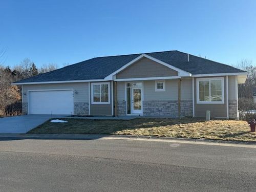 31079 Magnolia Ridge Way, Lindstrom, MN, 55045-9532 | Card Image