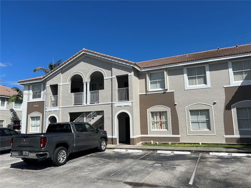 unit-201-2903 Se 17th Ave, Homestead, FL, 33035-2472 | Card Image