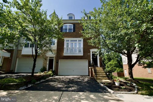 6891 Rolling Creek Way, ALEXANDRIA, VA, 22315-6123 | Card Image