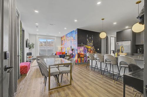 204-65 Lindsley Ave, Nashville, TN, 37210-2096 | Card Image