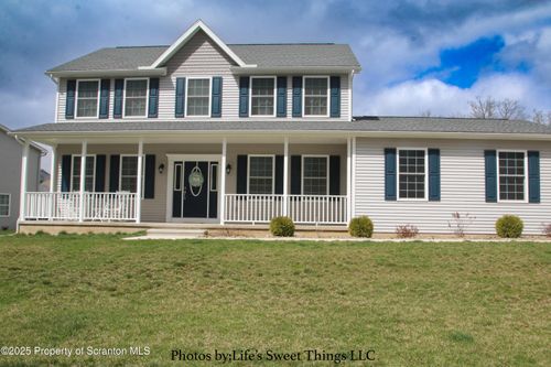 525 Poppy Ln, Pittston, PA, 18641-3203 | Card Image