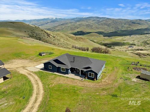 34 Deirdre Ln, Horseshoe Bend, ID, 83629-5055 | Card Image