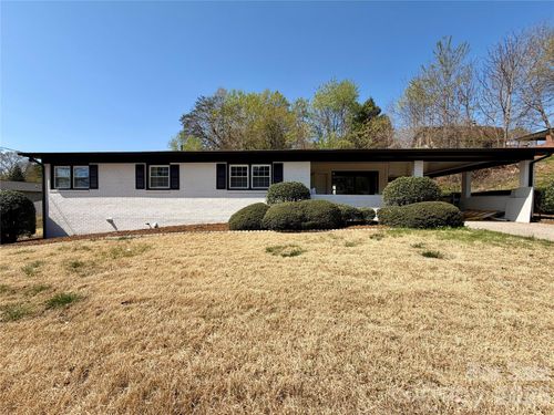 202 Woodward Ave, Morganton, NC, 28655-4043 | Card Image