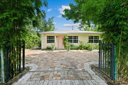 6216 Garden Ave, West Palm Beach, FL, 33405-3912 | Card Image