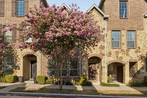 4237 Riverview Dr, Carrollton, TX, 75010-4268 | Card Image
