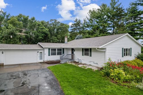 27541 Locomotive Ln, ARCADIA, WI, 54612-8252 | Card Image