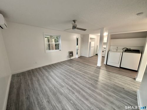 c-4 Oak St, Derby, CT, 06418-1769 | Card Image