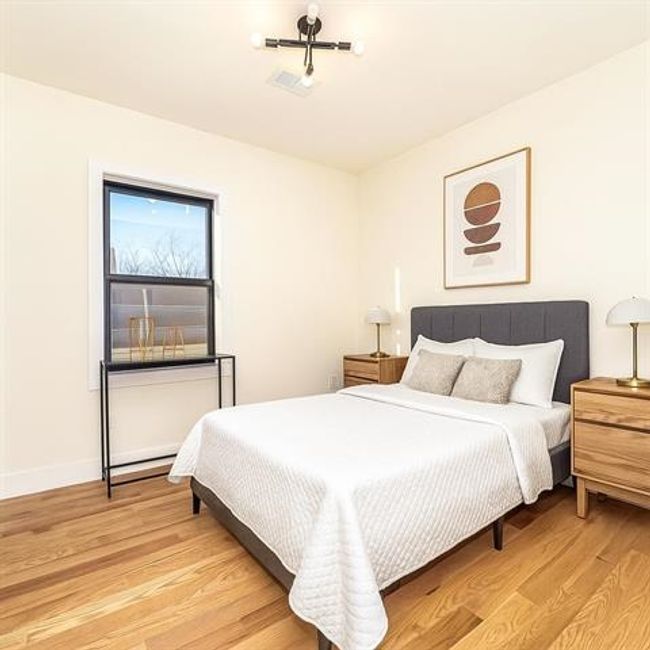 2 - 141 Sherman Ave, Condo with 3 bedrooms, 2 bathrooms and null parking in Jersey City NJ | Image 11